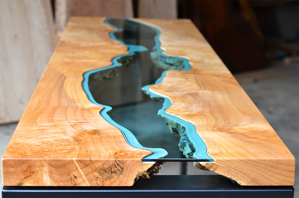 How to Make an Epoxy Resin Table: A Complete List of Requirements